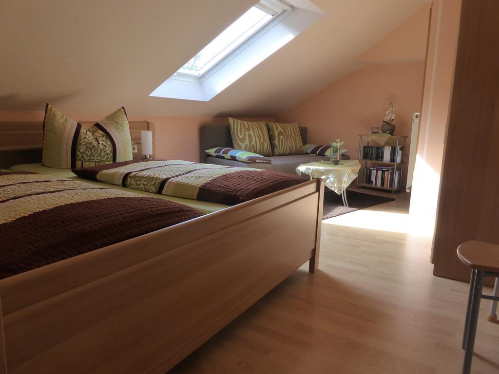 Ferienwohnungen Schoor Monreal Exterior foto